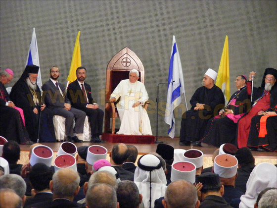 فيديو وصور من زيارة البابا لناصرة المسيح   صورة رقم 44