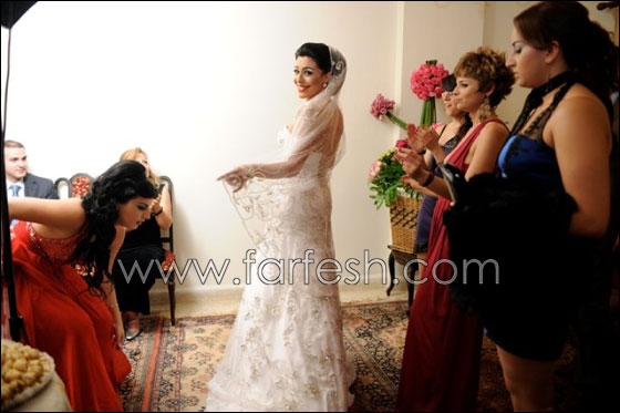 فرفش ينقل لكم صور من حفل زفاف ليلى اسكندر (نجمة ستار أكاديمي 1)  صورة رقم 19