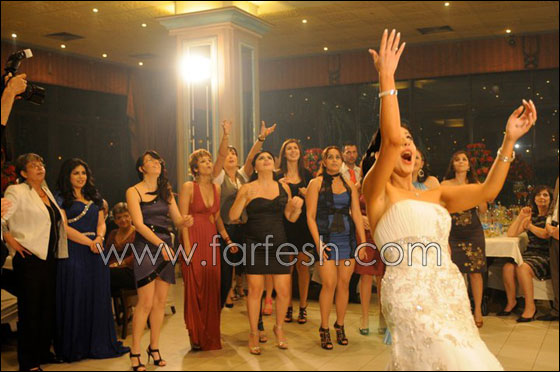 فرفش ينقل لكم صور من حفل زفاف ليلى اسكندر (نجمة ستار أكاديمي 1)  صورة رقم 9
