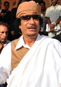 القذافي يقود حملة 