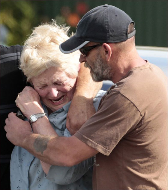انفجار مفاجىء يودي بحياة العمال العالقين بمنجم نيوزيلندا   صورة رقم 20
