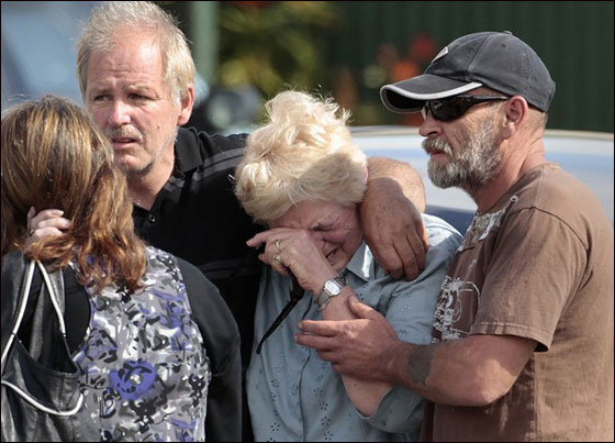 انفجار مفاجىء يودي بحياة العمال العالقين بمنجم نيوزيلندا   صورة رقم 11