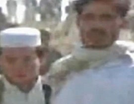فيديو مروع.. إعدام فتاة وحبيبها رجما بالحجارة في أفغانستان  صورة رقم 1