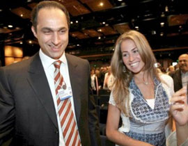 الرئيس مبارك وزوجته سوزان يخططان للهروب الى لندن!!  صورة رقم 1