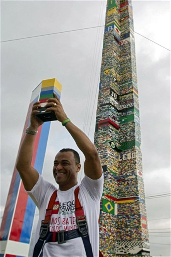 بالفيديو والصور.. البرازيل تبني اكبر برج ليجو في العالم!      صورة رقم 4