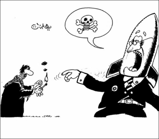 شبيحة الاسد يعتدون بوحشية على رسام كاريكاتير ليتوقف عن الرسم!! صورة رقم 23