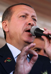 اردوغان من طرابلس: الطغاة لن يبقوا في سوريا لان زمنهم ولّى! صورة رقم 2