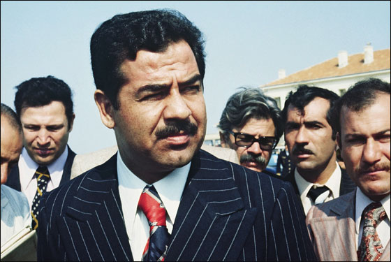 شاهدوا.. ألبوم صور الماضي للرئيس العراقي الراحل صدام حسين صورة رقم 7
