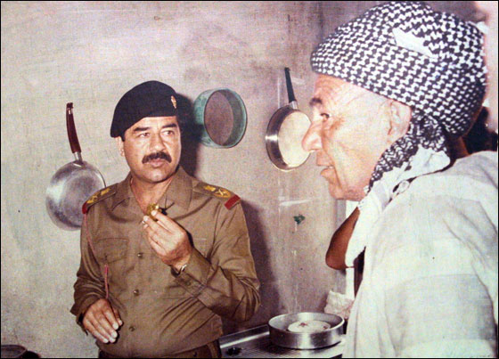شاهدوا.. ألبوم صور الماضي للرئيس العراقي الراحل صدام حسين صورة رقم 2