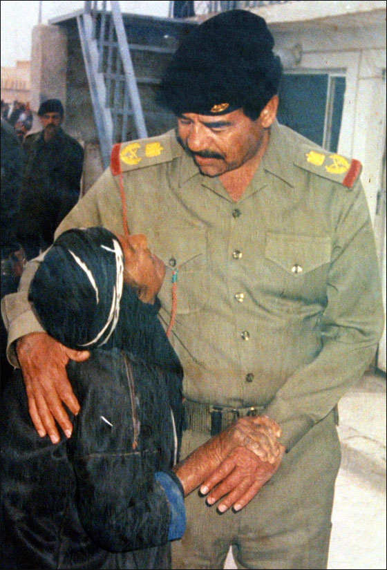 شاهدوا.. ألبوم صور الماضي للرئيس العراقي الراحل صدام حسين صورة رقم 8