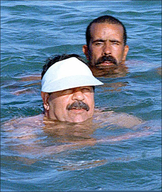 شاهدوا.. ألبوم صور الماضي للرئيس العراقي الراحل صدام حسين صورة رقم 18