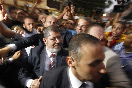محمد مرسي رئيسا لمصر.. هل يتكرر سيناريو الجزائر؟!  	 صورة رقم 6