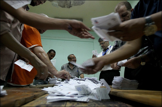انتهاء الانتخابات الرئاسية بمصر وترقب حول هوية الرئيس المقبل  صورة رقم 18