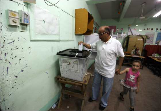 انتهاء الانتخابات الرئاسية بمصر وترقب حول هوية الرئيس المقبل  صورة رقم 24