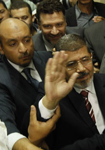 محمد مرسي رئيسا لمصر.. هل يتكرر سيناريو الجزائر؟!  	 صورة رقم 1