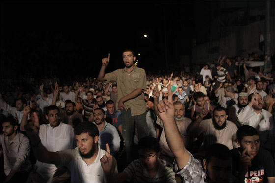 مصر: عناصر جهادية فلسطينية من غزة تقف وراء مجزرة سيناء صورة رقم 10
