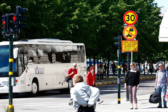 الشرطة السويدية تسجل مخالفة مرورية مع غرامة للأميرة مادلين    صورة رقم 2