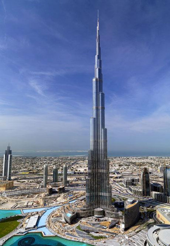 برج المملكة الشاهق في السعودية قد يخطف اللقب من برج خليفة صورة رقم 12
