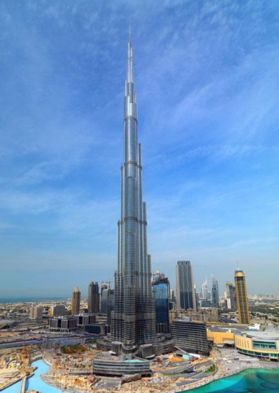 برج المملكة الشاهق في السعودية قد يخطف اللقب من برج خليفة صورة رقم 17