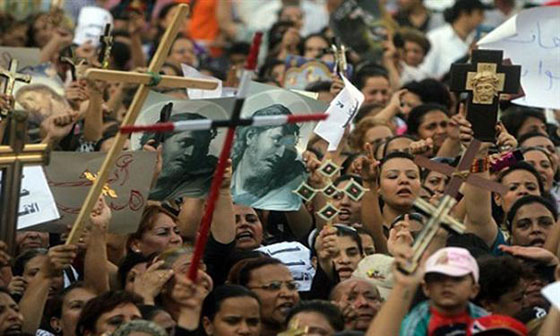 المتشددون يضيقون الخناق على الفتيات المسيحيات في مصر صورة رقم 1