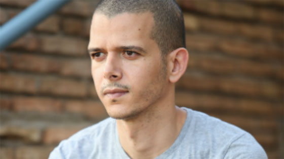 كاتب مغربي يعلن انه  مثلي الميولويطالب بعرض فيلمه في المغرب صورة رقم 2