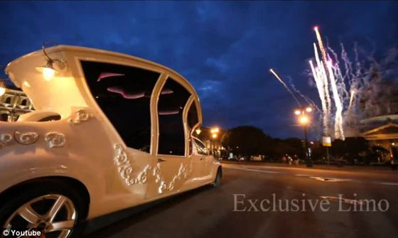 بالصور.. عرائس روسيا يخترن سيارة الزفاف ليموزين سندريلا صورة رقم 7