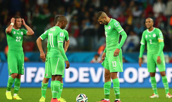 لاعبو الجزائر يتبرعون بمكافأة كأس العالم للشعب الفلسطيني صورة رقم 1