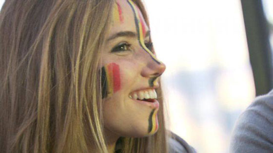 صورة في مونديال البرازيل جعلت فتاة بلجيكية عارضة تجميل صورة رقم 4
