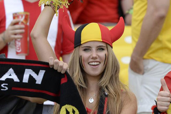 صورة في مونديال البرازيل جعلت فتاة بلجيكية عارضة تجميل صورة رقم 8