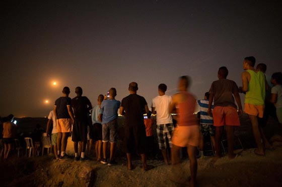 غزة تقصف تل ابيب بصواريخ جديدة.. من صنع محلي صورة رقم 11