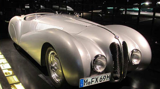 بالصور.. اجمل واغرب معرض للسيارات الالمانية في التاريخ صورة رقم 1