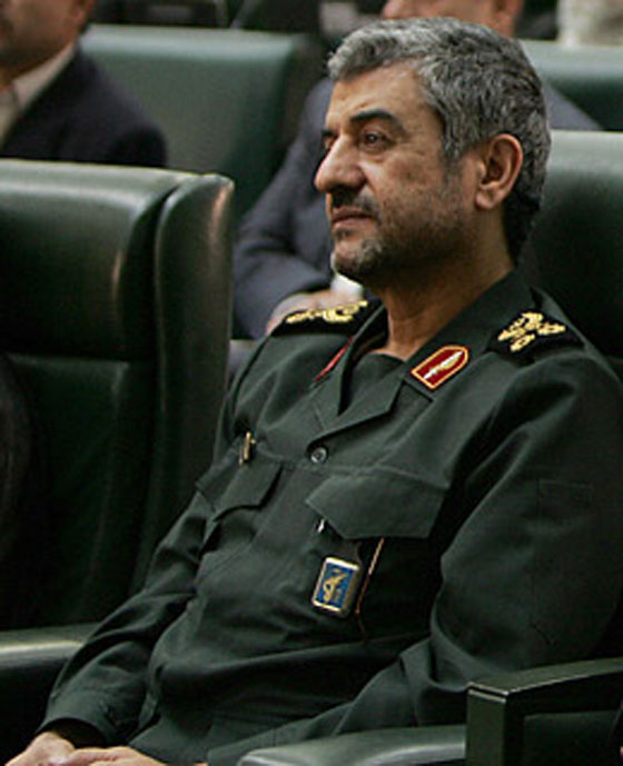 الحرس الثوري في ايران ينتظر فتوى من خامنئي لمحو اسرائيل صورة رقم 6