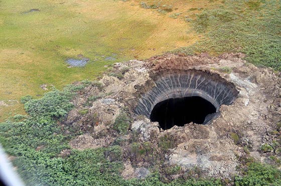 بعد  فوهة نهاية العالم.. ظهور حفرتين اخريين مشابهتين في سيبيريا صورة رقم 3