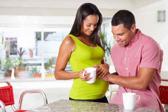 شرب القهوة للمرأة الحامل يزيد خطر اصابة المولود بالسرطان صورة رقم 1
