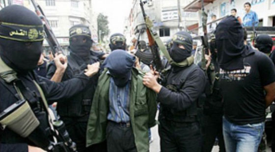  حماس تعلن عن مرحلة خنق الرقاب وتعدم 11 عميلا مع اسرائيل  صورة رقم 3