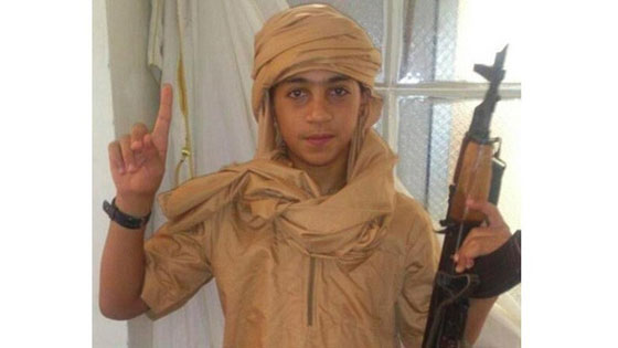 داعش يقحم الاطفال في القتال وأصغرهم يونس البلجيكي (13 عاما) صورة رقم 1