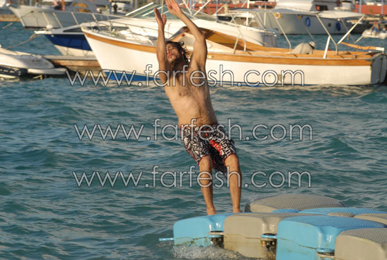 صور ايساف في البحر حصريا في فرفش يركب موتوسيكل مائي  صورة رقم 2