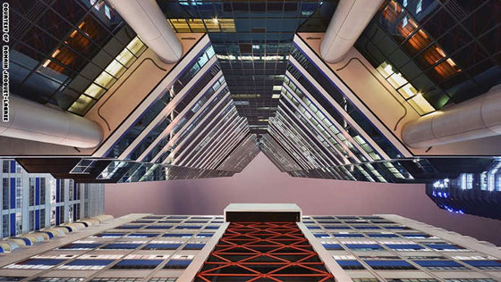 بالصور.. شاهد كيف تتكلم عمارات هونغ كونغ بلغة مختلفة عند تصويرها صورة رقم 9