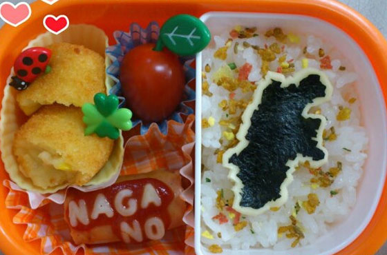 صور: يابانية مبدعة تعلم ابناءها الجغرافيا بواسطة تزيين الطعام صورة رقم 5
