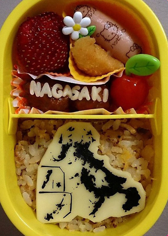 صور: يابانية مبدعة تعلم ابناءها الجغرافيا بواسطة تزيين الطعام صورة رقم 6