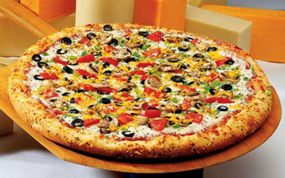 اليكم طريقة تحضير البيتزا على طريقة المطاعم  صورة رقم 2