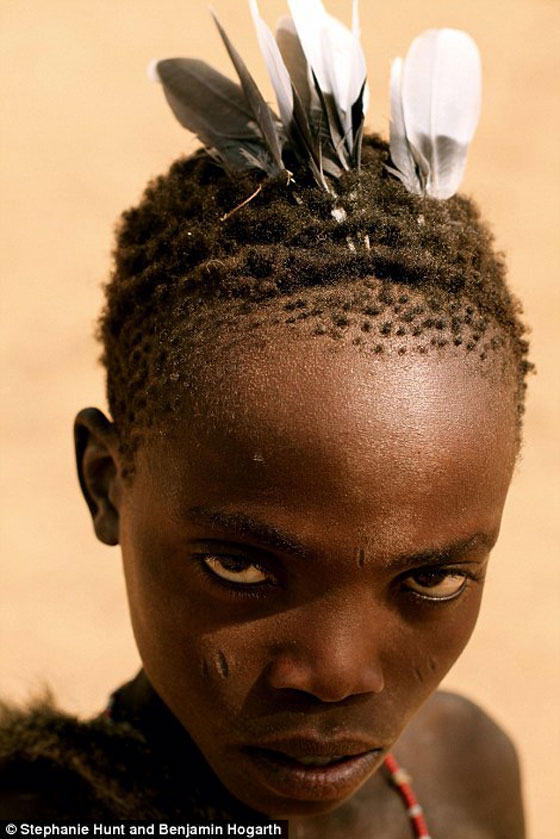 صور وفيديو قبيلة بدائية في تنزانيا لم تتغير حياتها منذ 10,000 سنة! صورة رقم 2