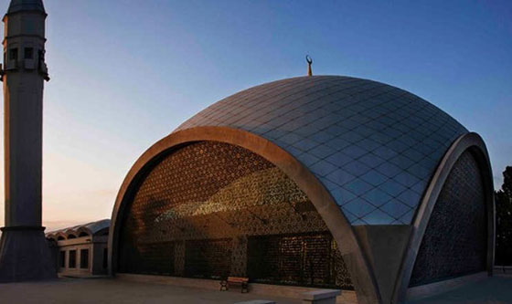 صور.. مهندسة تركية تصمم اجمل مسجدين في ساكيرين والدوحة صورة رقم 6