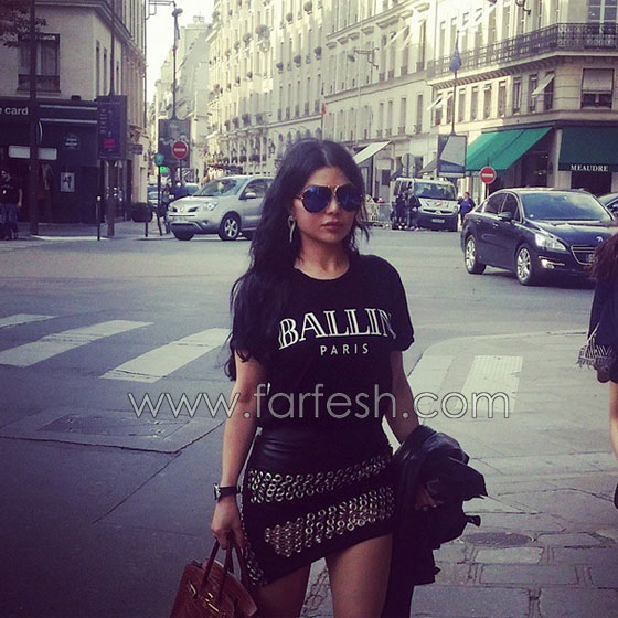 صور هيفاء وهبي في باريس بتنورة جريئة جداً في اسبوع الموضة صورة رقم 1