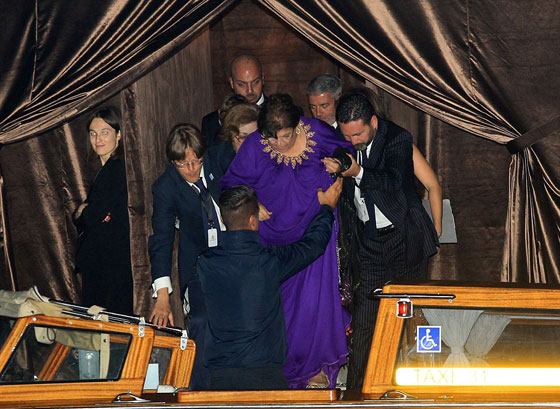 نجم هوليود جورج كلوني يتزوج اللبنانية امل علم الدين في البندقية صورة رقم 47
