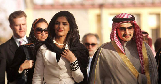 صور زوجات ملوك ورؤساء عرب بين النفوذ والقيادة وبين الرمزية والهامشية صورة رقم 2