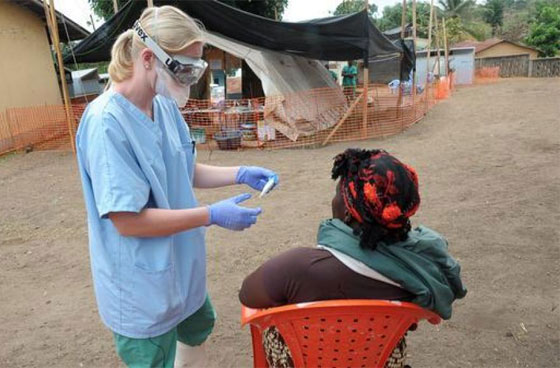 عالم كبير يحمل امريكا المسؤولية عن تفشي فيروس ايبولا في افريقا!! صورة رقم 4