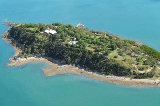  كيم كاردشيان تشتري لابنتها جزيرة في استراليا بـ 5 ملايين دولار صورة رقم 4