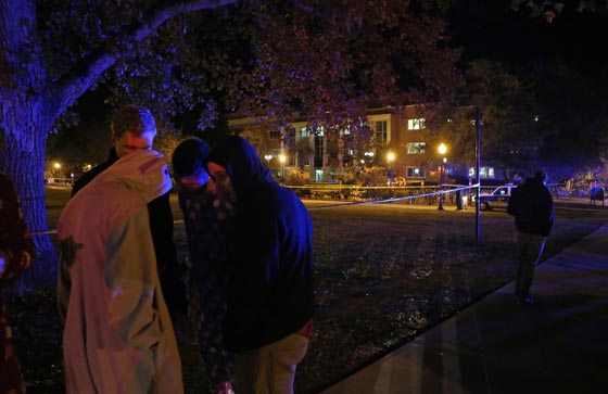 هجوم مسلح في جامعة فلوريدا يسفر عن اصابة ثلاثة اشخاص صورة رقم 3
