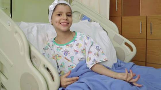 نانسي عجرم تحقق حلم طفلة اردنية مريضة بالسرطان والاميرة دينا مرعد تشكرها صورة رقم 4
